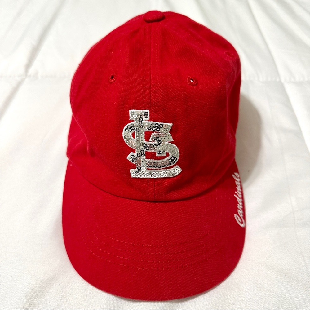 St. Louis Cardinals Women’s Adjustable Red Sequin Logo Baseball Cap